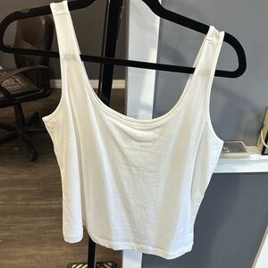 Cabi charm tank